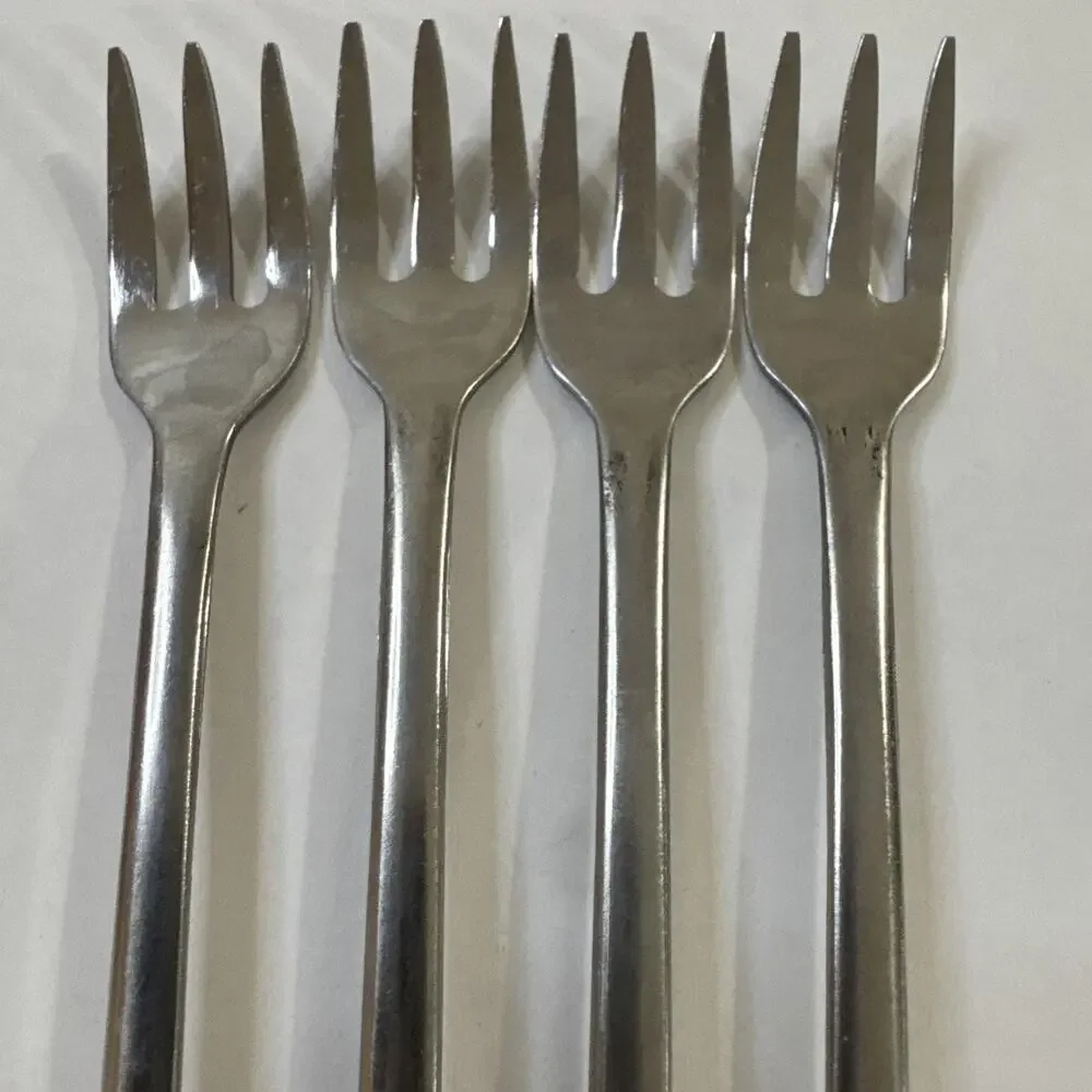 4 Cocktail / Shrimp Forks - Oneida WM A Rogers - American Ballad Glossy Flatware